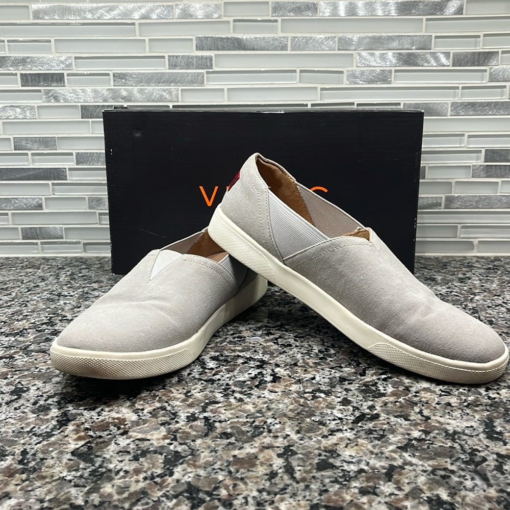 Vionic Ladies Canvas Pewter Slip In Shoes